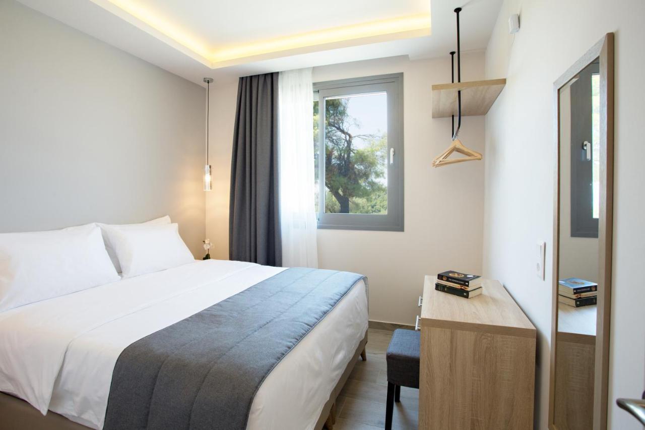 Alikon Adult-Only Aparthotel เนโอสมาร์มาราส ภายนอก รูปภาพ