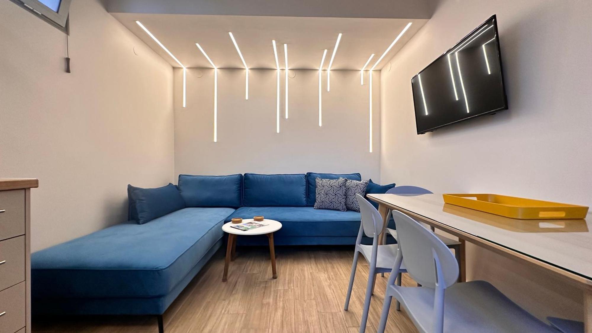 Alikon Adult-Only Aparthotel เนโอสมาร์มาราส ภายนอก รูปภาพ