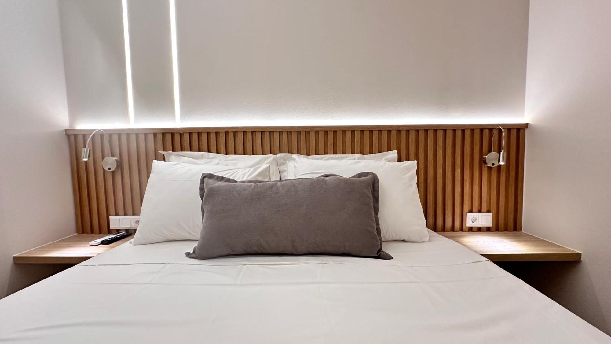 Alikon Adult-Only Aparthotel เนโอสมาร์มาราส ภายนอก รูปภาพ